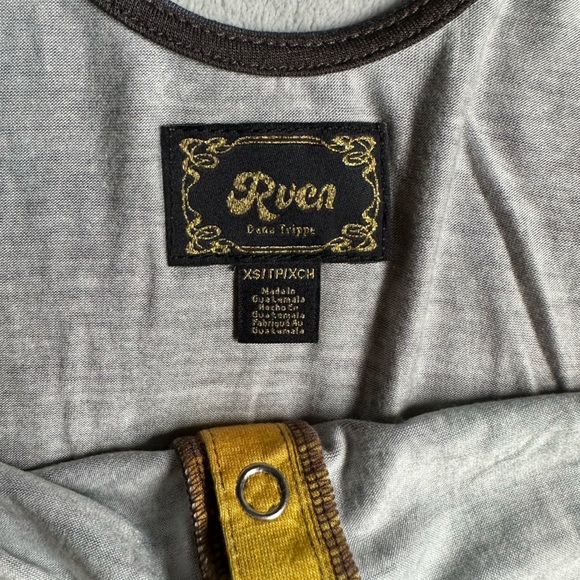 RVCA tank top - Picture 2 of 2
